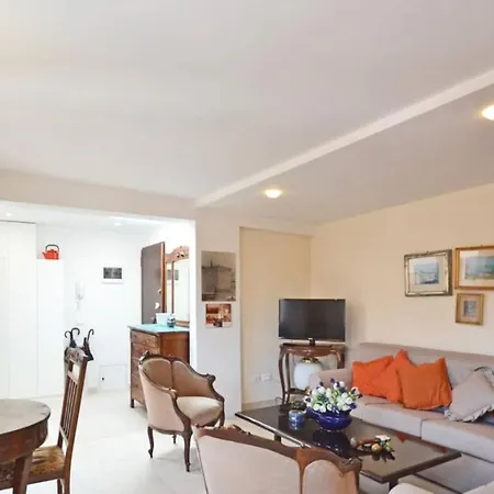 Residenza Ludovica شقة